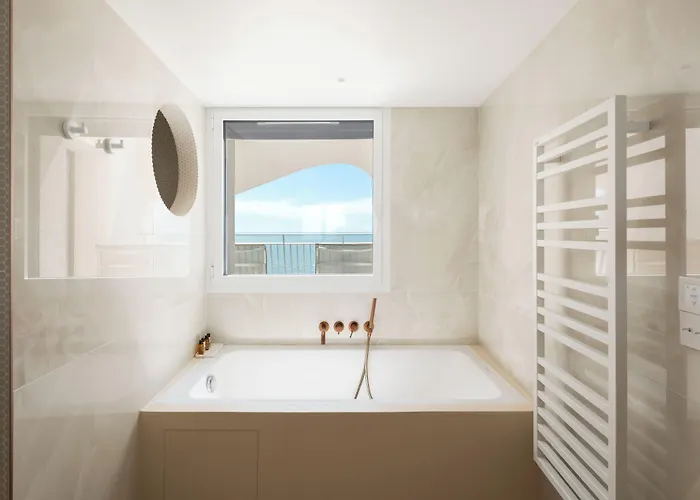 Hotel La Plage 5 Etoiles La Grande Motte